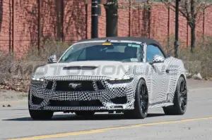 Ford Mustang Shelby GT500 2026 - Foto Spia 15-04-2023