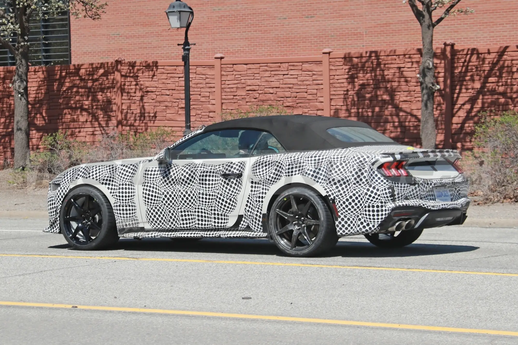 Ford Mustang Shelby GT500 2026 - Foto Spia 15-04-2023 - 9
