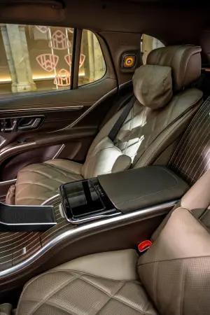 Mercedes-Maybach EQS SUV - Foto ufficiali
