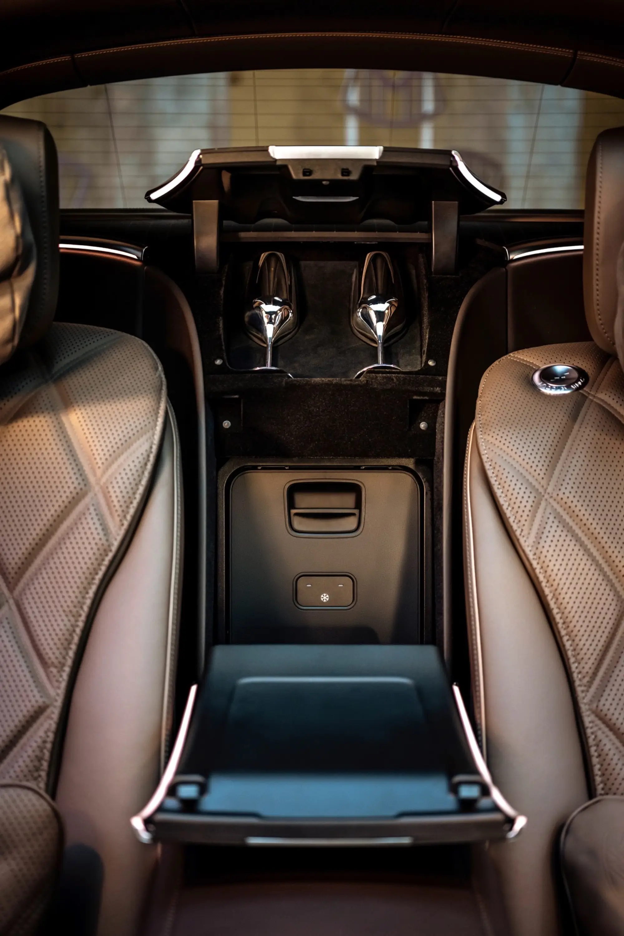 Mercedes-Maybach EQS SUV - Foto ufficiali - 21