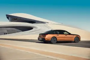 BMW i7 M70 xDrive - 10