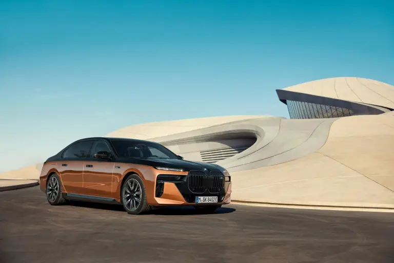 BMW i7 M70 xDrive - 17