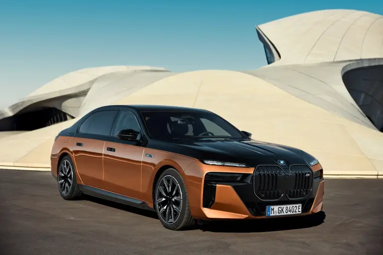 BMW i7 M70 xDrive - 25