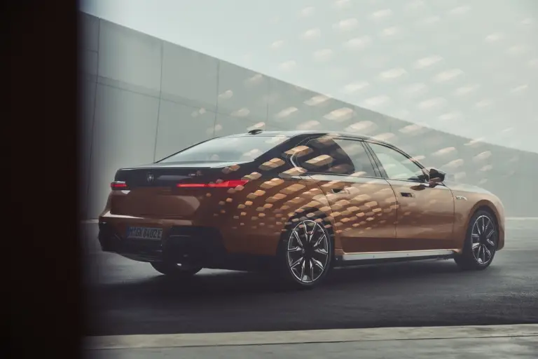 BMW i7 M70 xDrive - 37