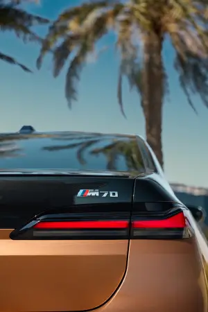 BMW i7 M70 xDrive - 51