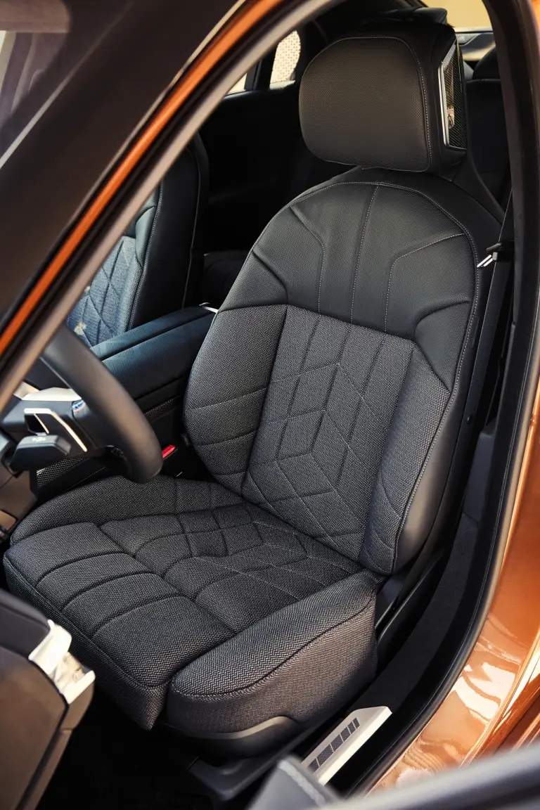BMW i7 M70 xDrive - 53