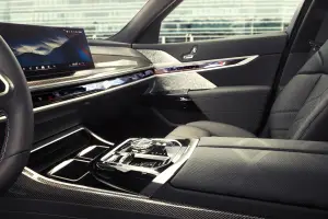 BMW i7 M70 xDrive - 56