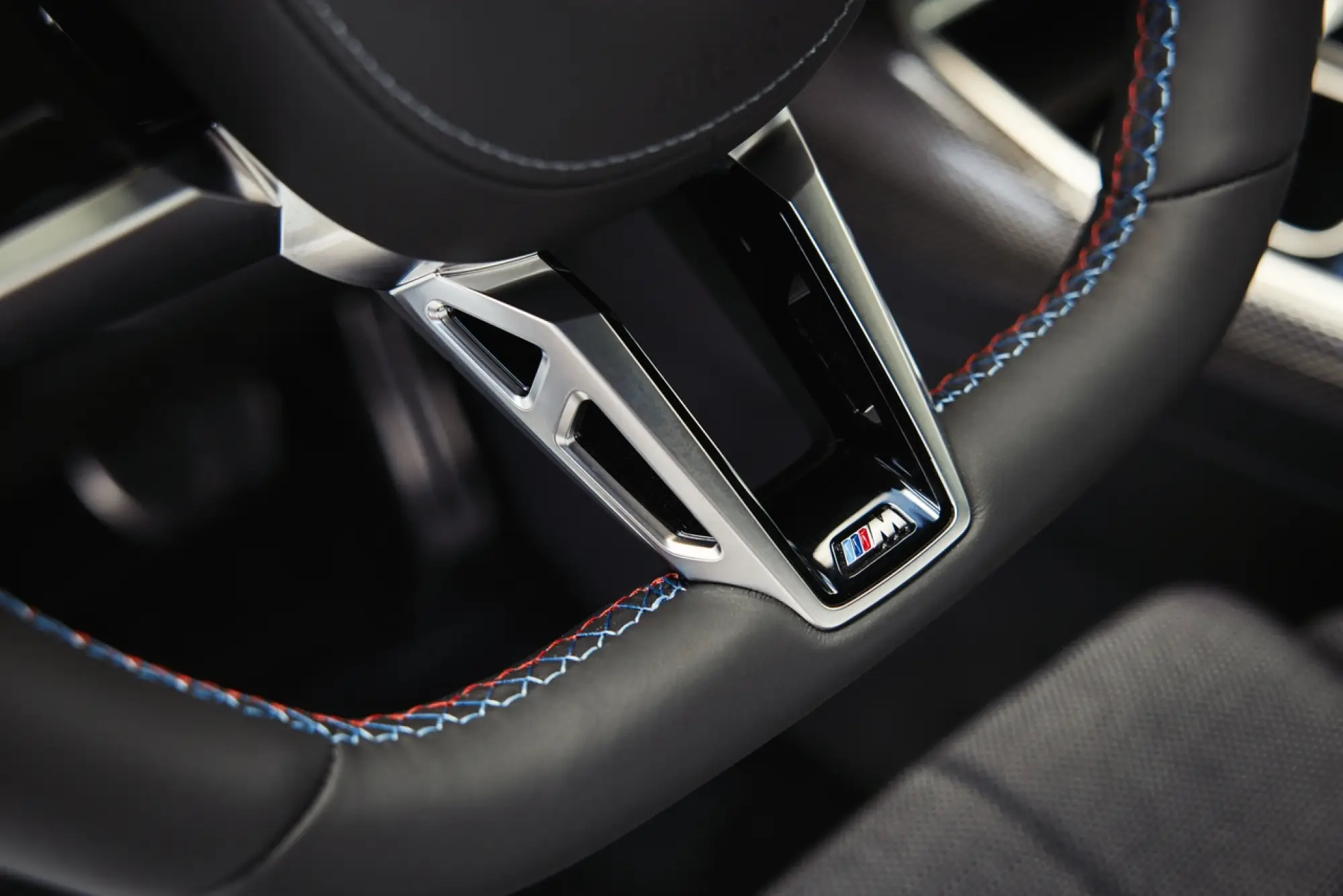 BMW i7 M70 xDrive - 58