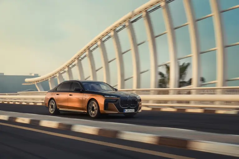 BMW i7 M70 xDrive - 72