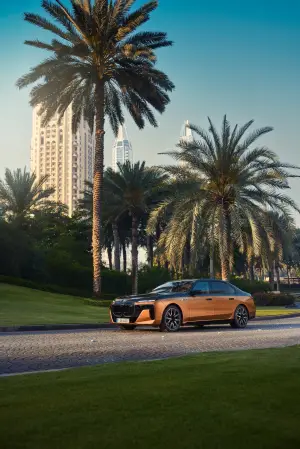 BMW i7 M70 xDrive - 76
