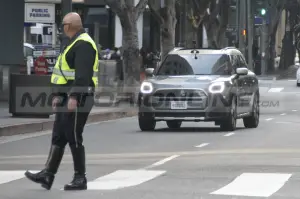 Mini Countryman SE ALL4 - Foto Spia 18-04-2023 - 14