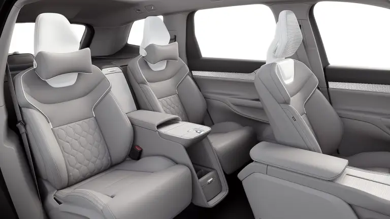 Volvo EX90 Excellence - Foto ufficiali - 7