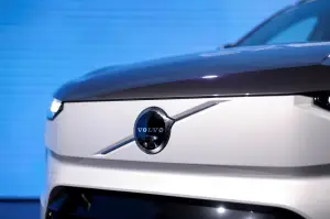 Volvo EX90 Excellence - Foto ufficiali - 11