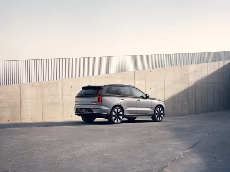Volvo EX90 Excellence - Foto ufficiali - 17