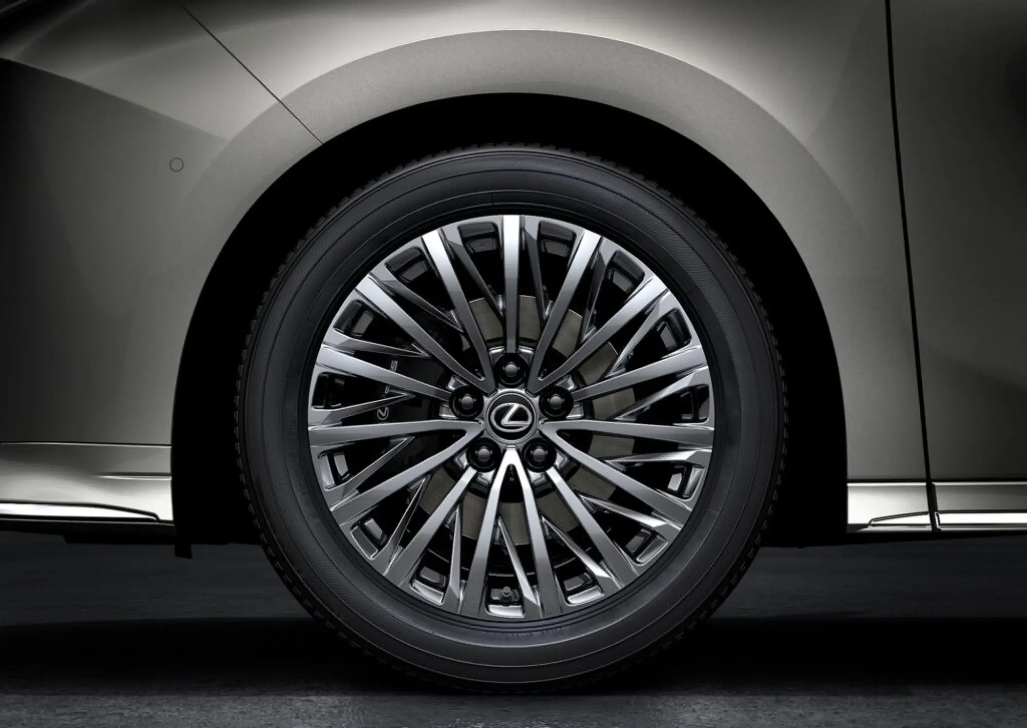 Lexus LM 2024 - 46