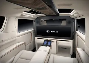 Lexus LM 2024 - 44
