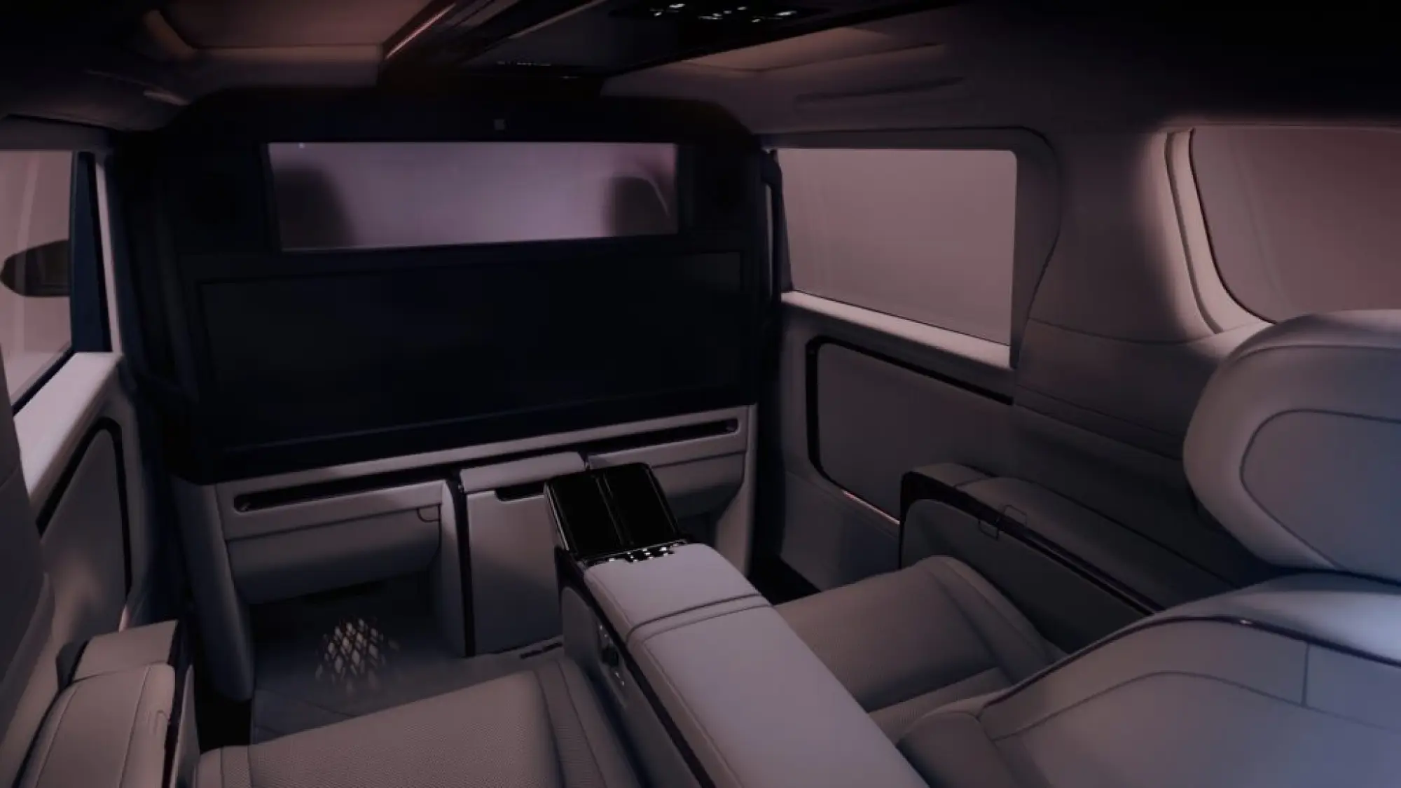 Lexus LM 2024 - 37