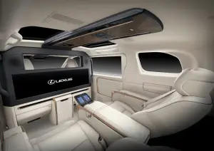Lexus LM 2024 - 38