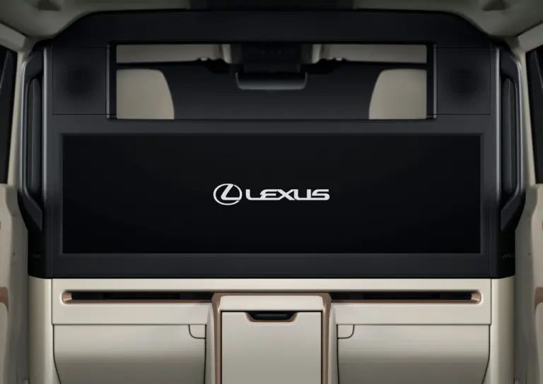 Lexus LM 2024 - 31