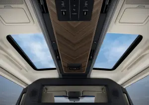 Lexus LM 2024 - 23