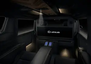 Lexus LM 2024 - 18