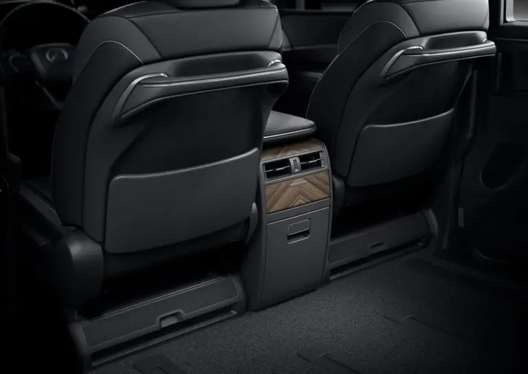Lexus LM 2024 - 14