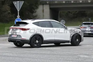 Cupra Formentor 2024 - Foto Spia 19-04-2023