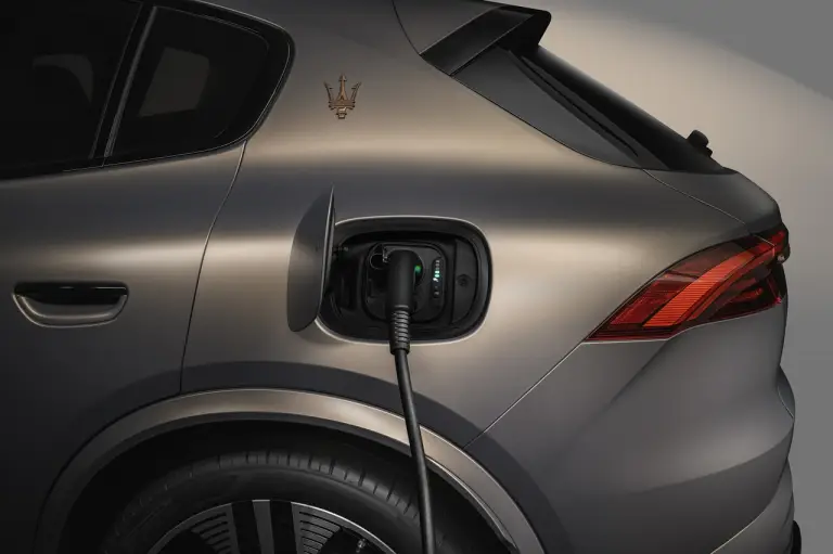Maserati Grecale Folgore Salone di Shanghai 2023 - 9