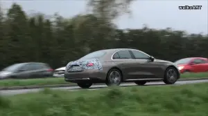 Mercedes Classe E 2024 prototipi Germania