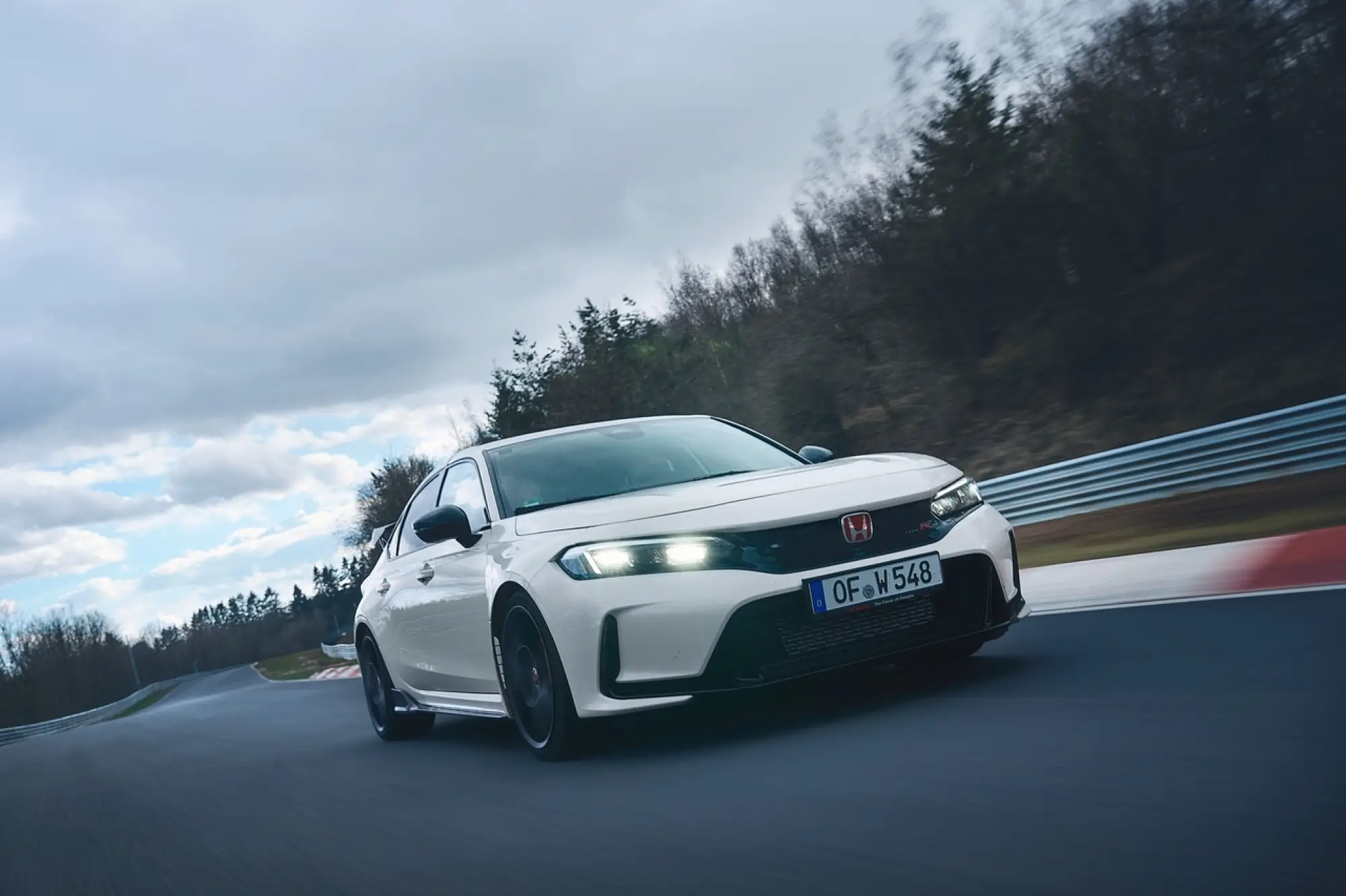 Honda Civic Type R 2023 record Nurburgring - 9