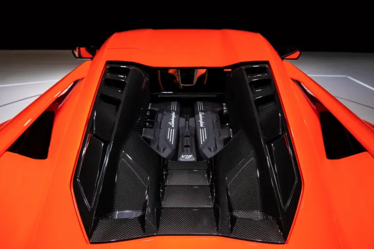 Lamborghini Revuelto Salone di Shanghai 2023 - 8