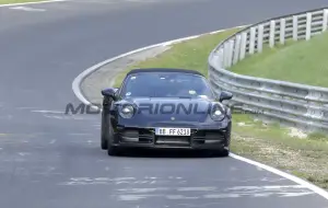 Porsche 911 Targa 2024 - Foto spia 20-04-2023 - 1
