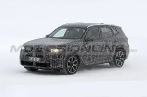 BMW X3 M40i 2024 - Foto Spia 26-04-2023