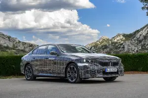 BMW i5 prototipi foto ufficiali - 15