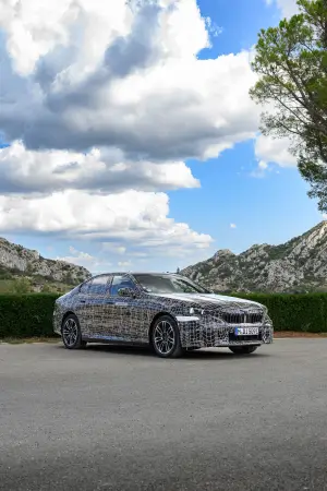 BMW i5 prototipi foto ufficiali - 29