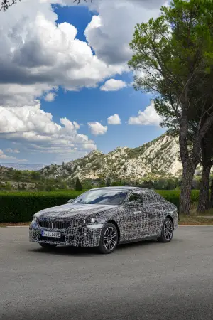 BMW i5 prototipi foto ufficiali - 25