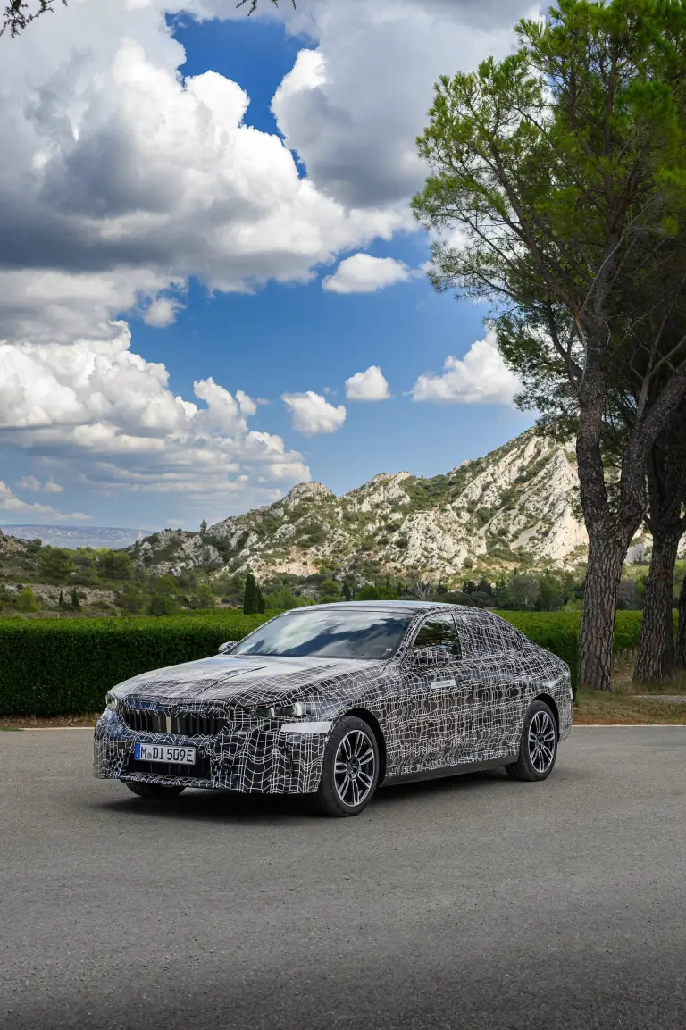 BMW i5 prototipi foto ufficiali - 25