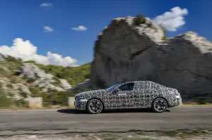 BMW i5 prototipi foto ufficiali - 7