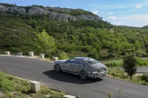 BMW i5 prototipi foto ufficiali - 4