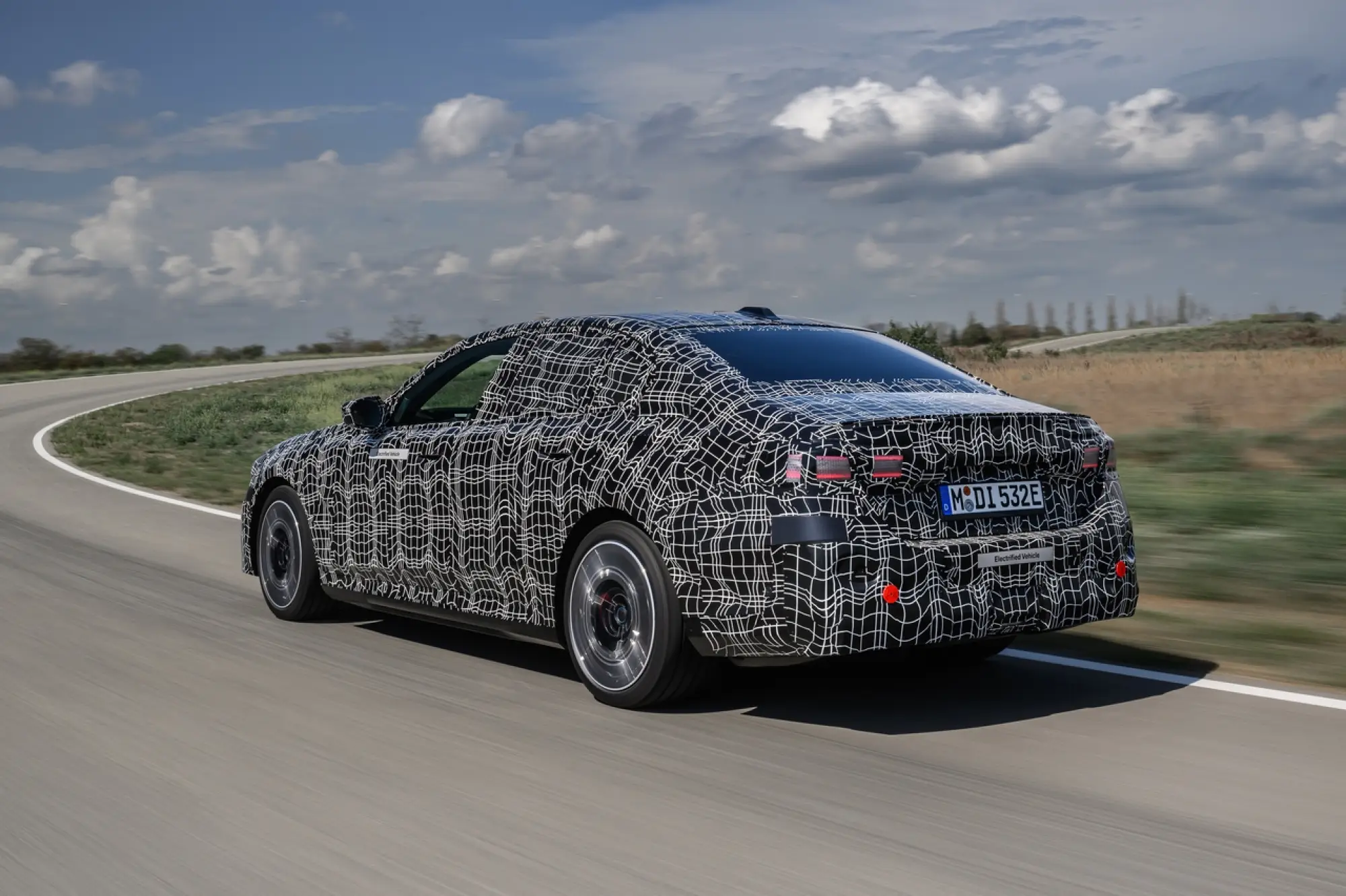 BMW i5 prototipi foto ufficiali - 41