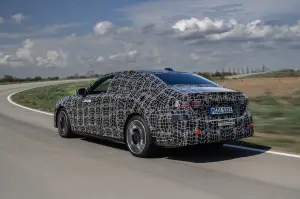 BMW i5 prototipi foto ufficiali - 41