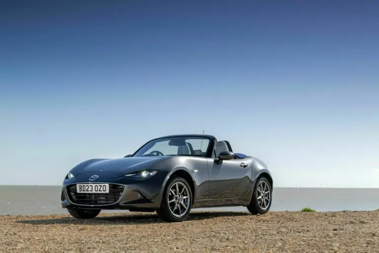 Mazda MX-5 Kizuna - 12