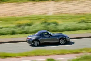 Mazda MX-5 Kizuna
