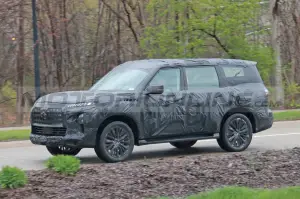 Infiniti QX80 2024 - Foto Spia 03-05-2023 - 9
