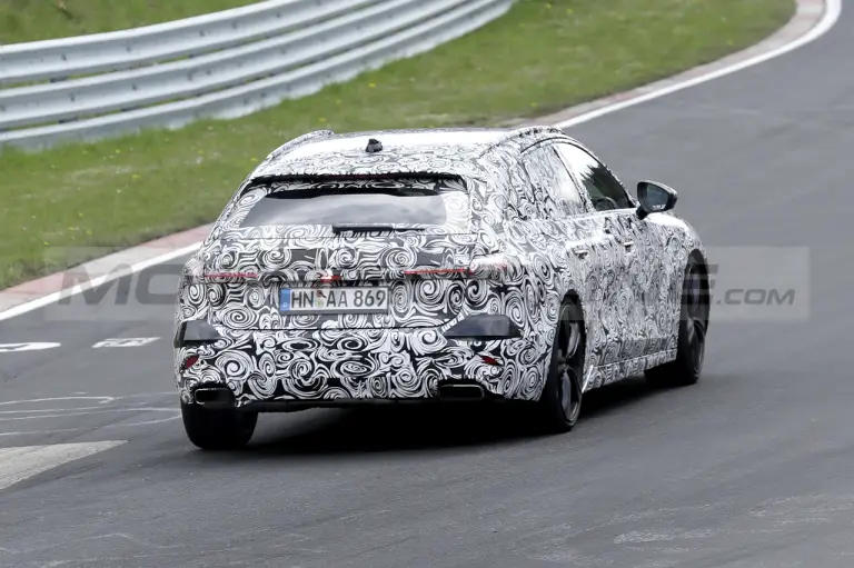 Audi A5 ed S5 Avant 2024 - Foto Spia 03-05-2023 - 17