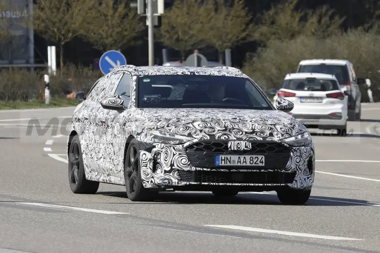 Audi A5 ed S5 Avant 2024 - Foto Spia 03-05-2023 - 10