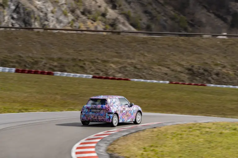 Mini Cooper Electric prototipo foto ufficiali - 48
