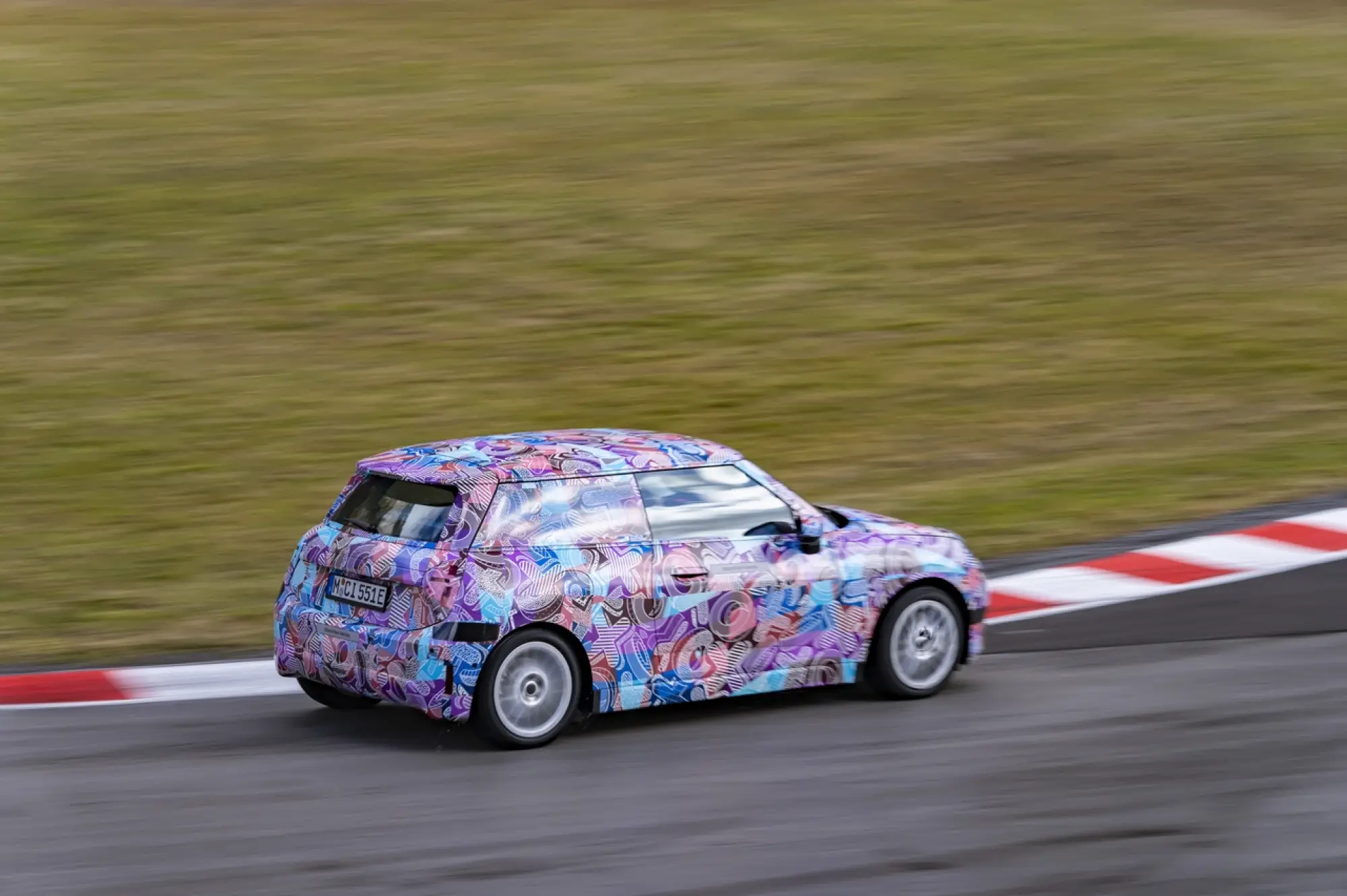 Mini Cooper Electric prototipo foto ufficiali - 41