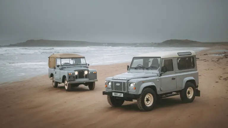 Land Rover Classic Defender Works V8 Islay Edition - 5