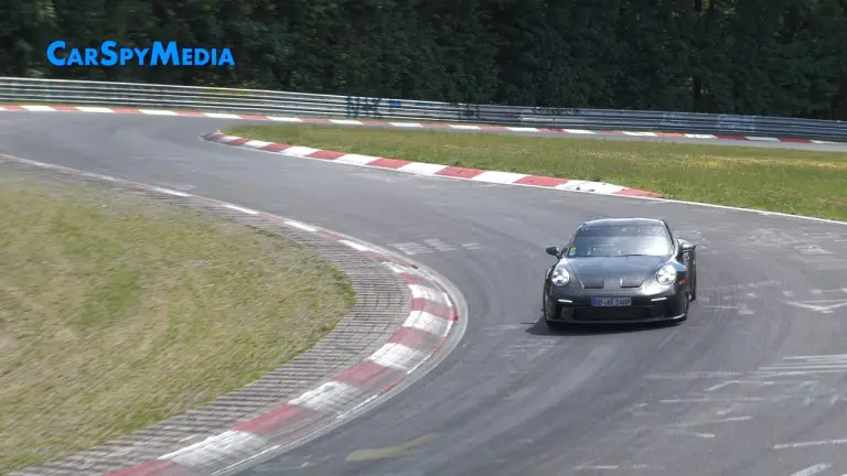 Porsche 911 ST prototipo Nurburgring - 11